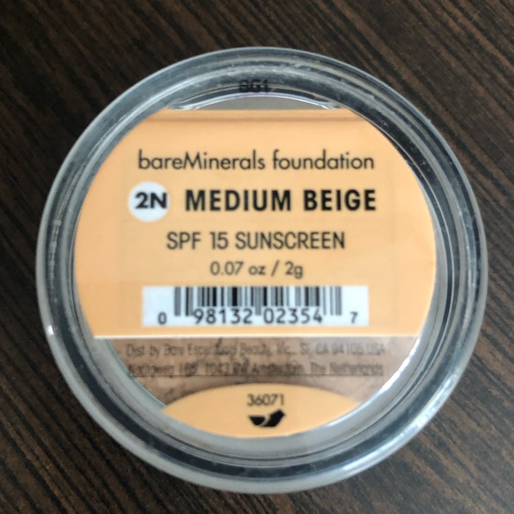 NEW bare minerals foundation.